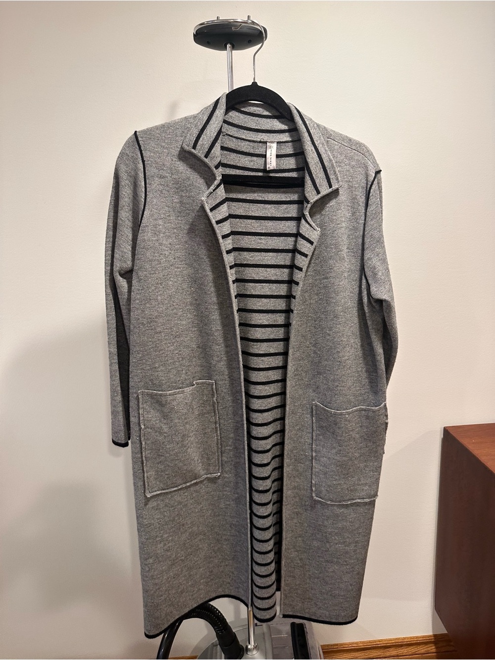 Gray Open Front Long Cardigan with Striped Lining